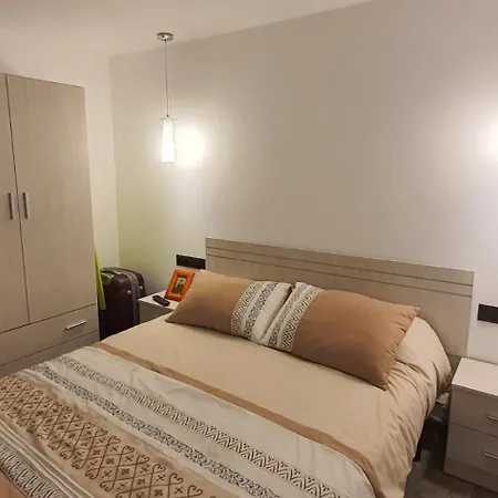 Ferienwohnung Frente Al Mar Torre Del Mar Exterior foto